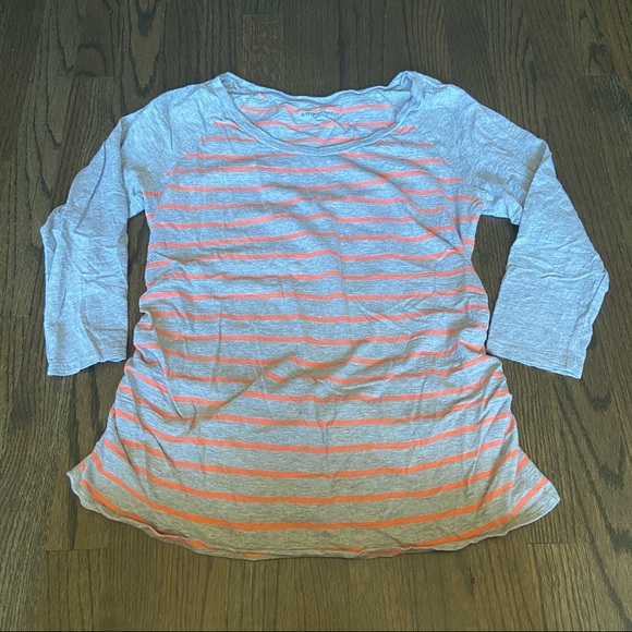 SHIPS FREE 🚚Maternity Shirt Lot! 9 Shirts! - Picture 8 of 16